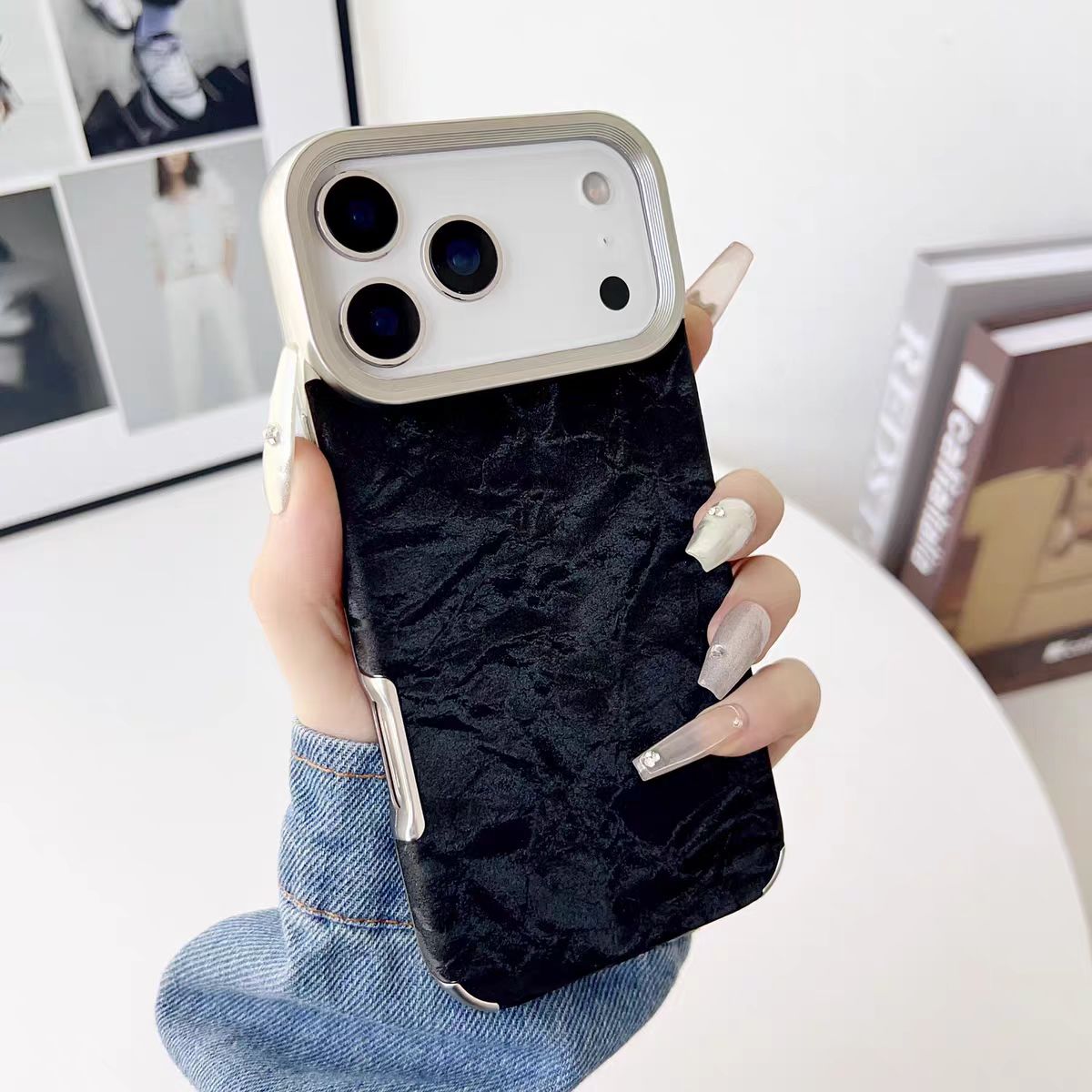 New Classic Luxury Phone Case 030